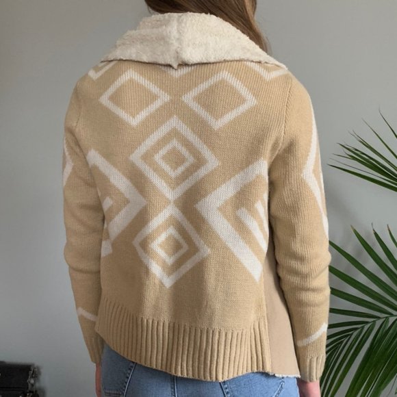 En Creme faux shearling lined cardigan sweater winter size small - Picture 3 of 4